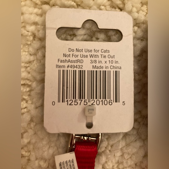 NWT 2 DOG COLLARS RHINESTONE BLING RED PAW PRINT PINK - Picture 6 of 7